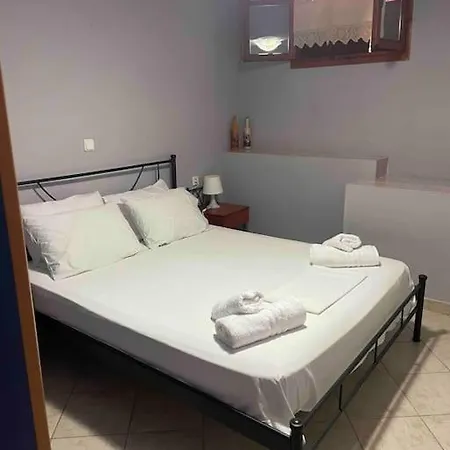 Alice Сasa de vacaciones Agia Efimia